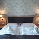 Hotel Rozvoj